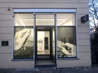 Galerie Russi Klenner | transparenter Digitaldruck